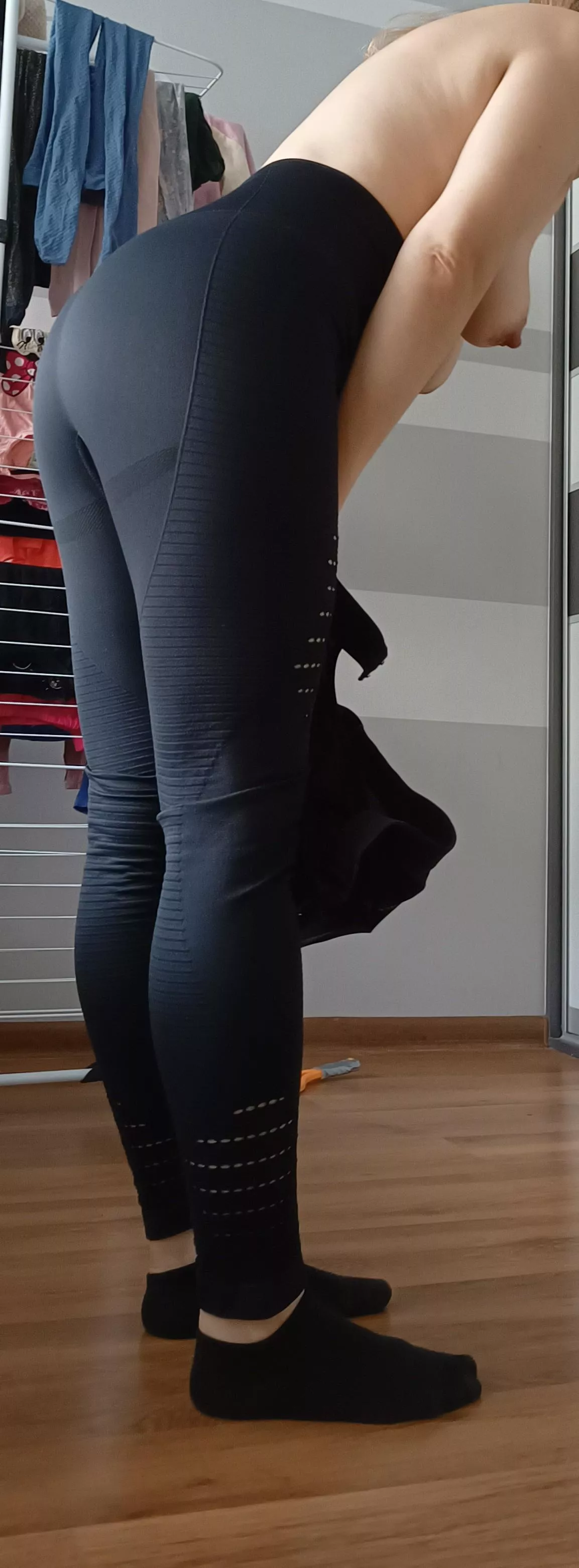 My perfect houswife 🙂 Will chat'n'xchnge posted by kapitanwassss