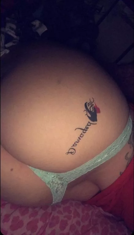 Someone spank me please  posted by Alexxx_crow