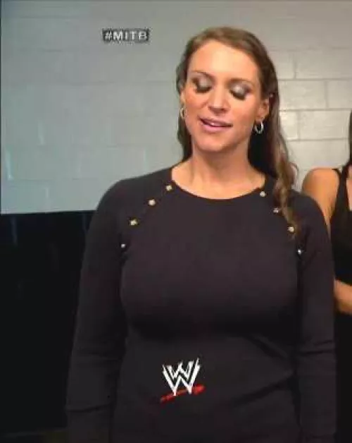 Stephanie McMahon by StephLover00