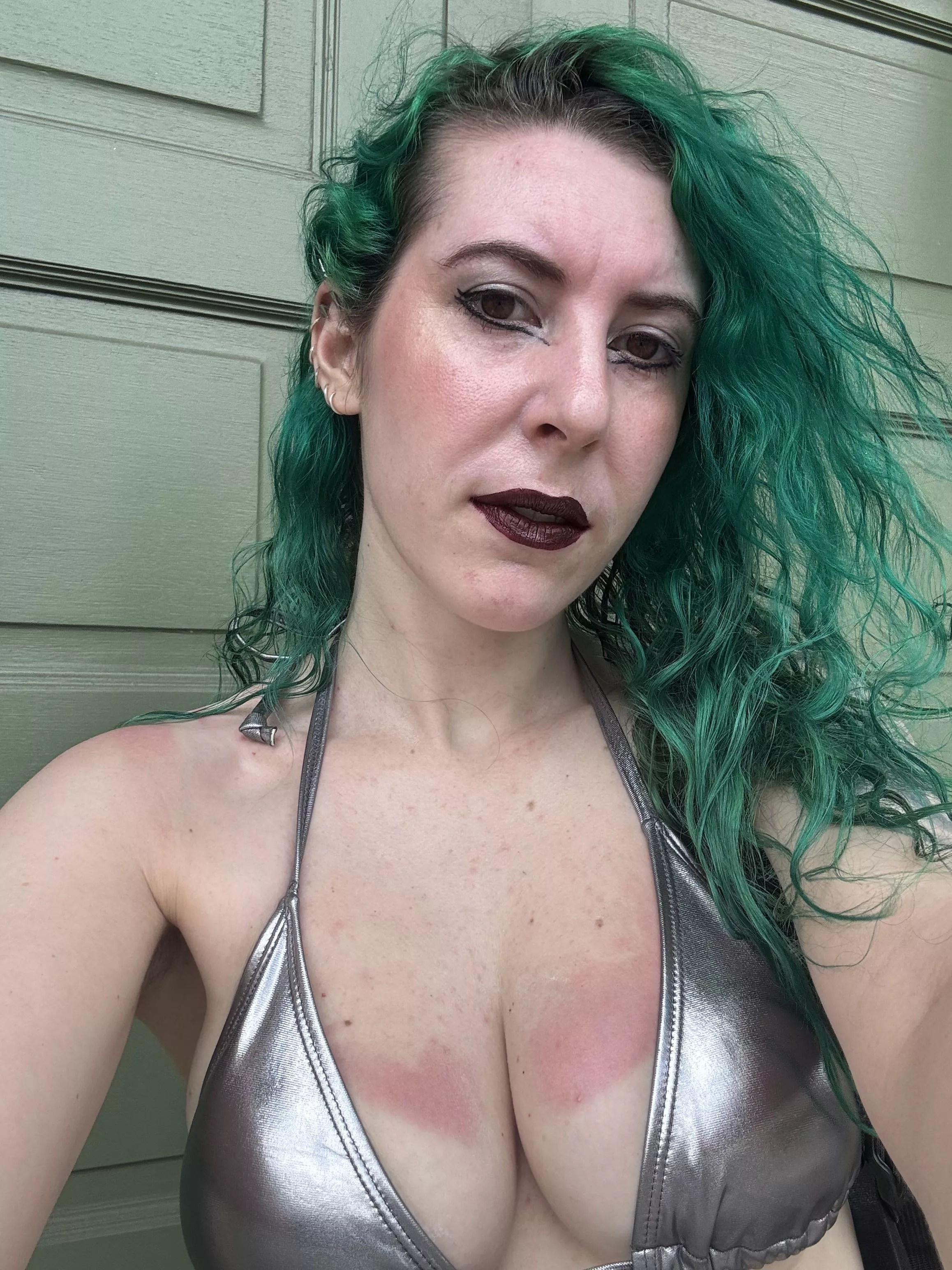 Sunburnt naturals posted by sirenskiss3