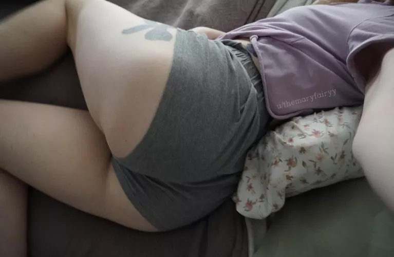 The perfect view to wake up to  by themaryfairyy