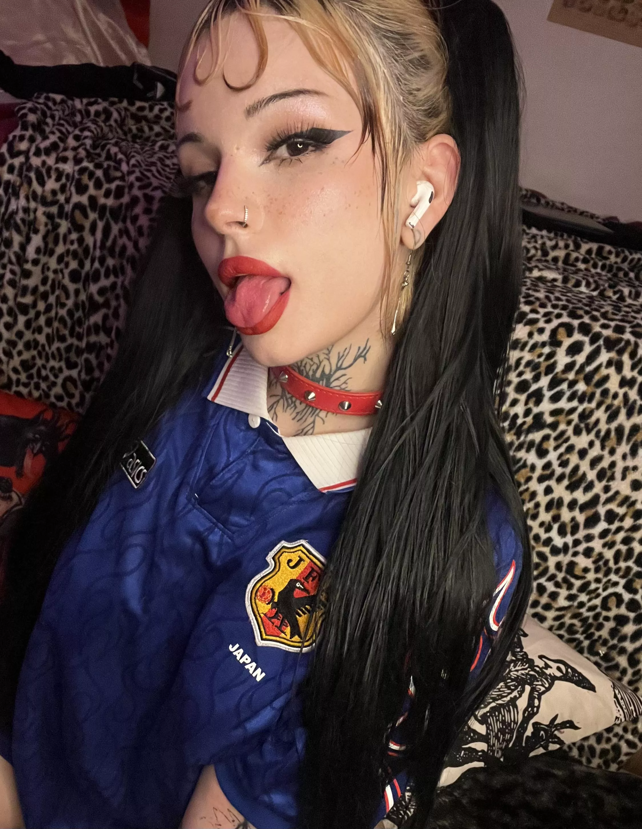 trans feeling pretty posted by Mantasticles