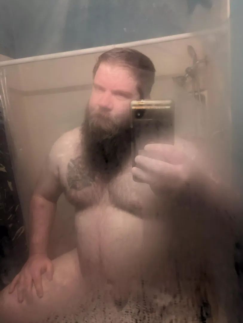 Would you join me in the shower? by smokeybear911