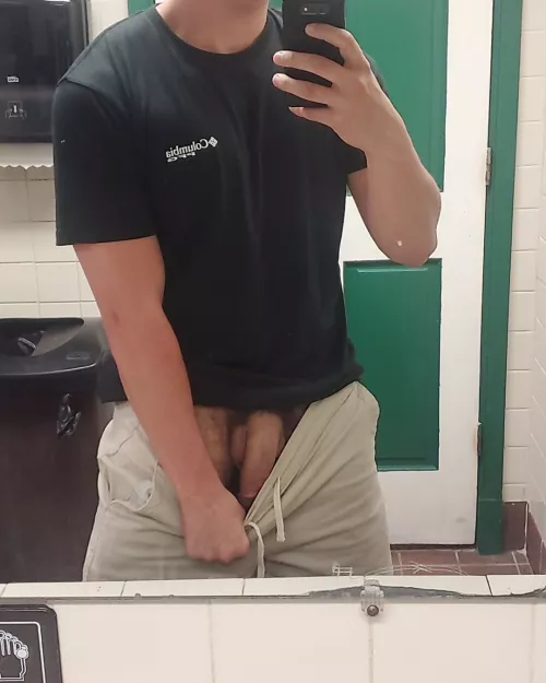 [24] Hung Waiter on Break by jockmeat