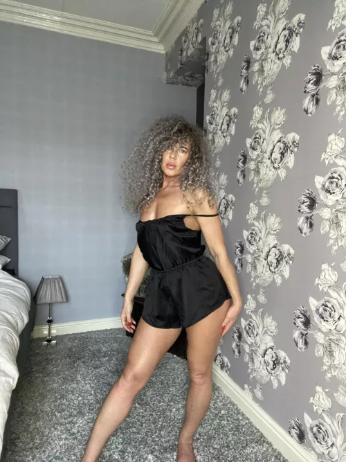 Am I still seductive, even in my old age? by mwsmus1