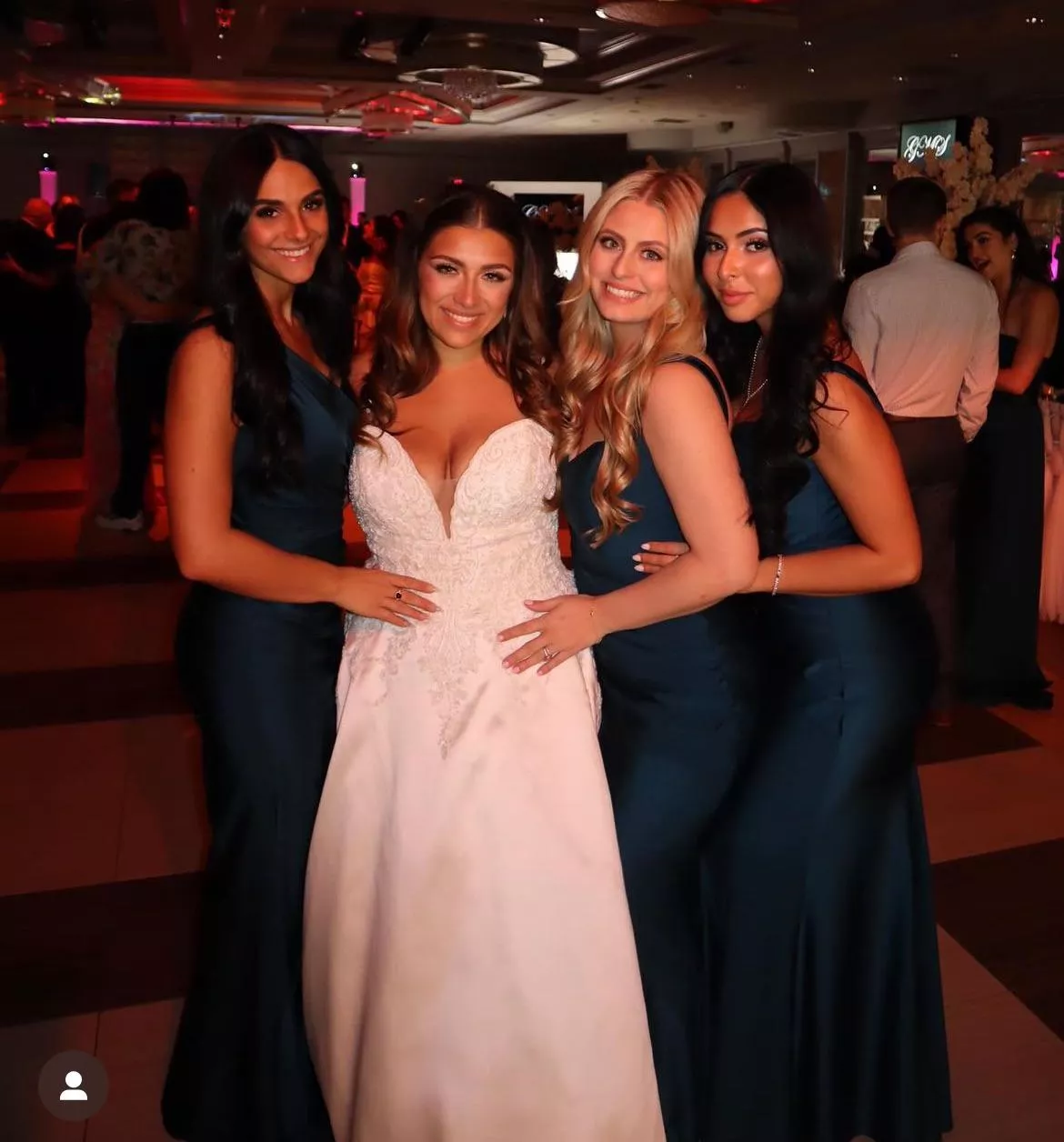 Are you fucking the bride or one of the bridesmaids? [4] posted by Significant-Yam2887