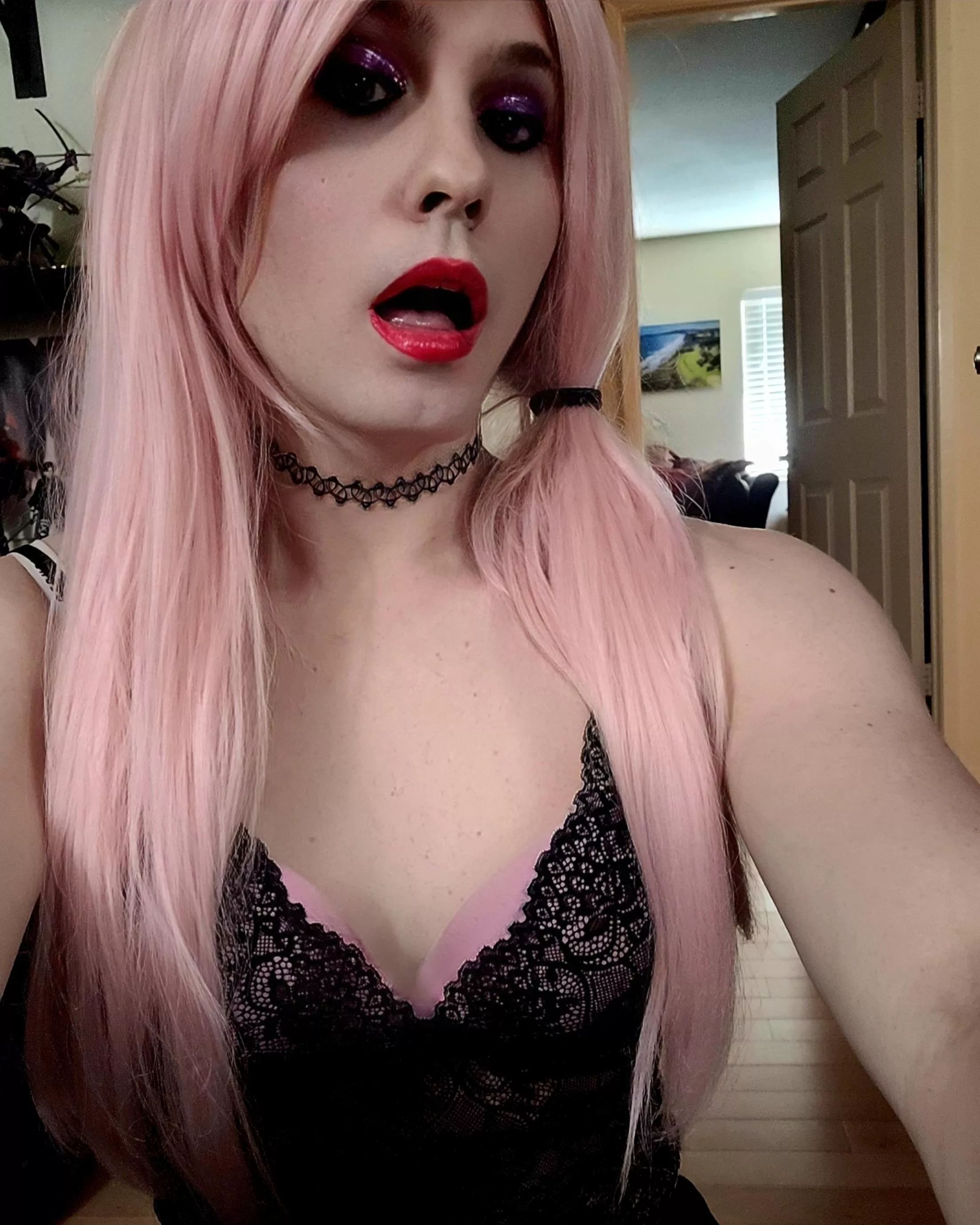 Can't get a girlfriend. Maybe I should try looking for a boyfriend? posted by Lexiiibrage