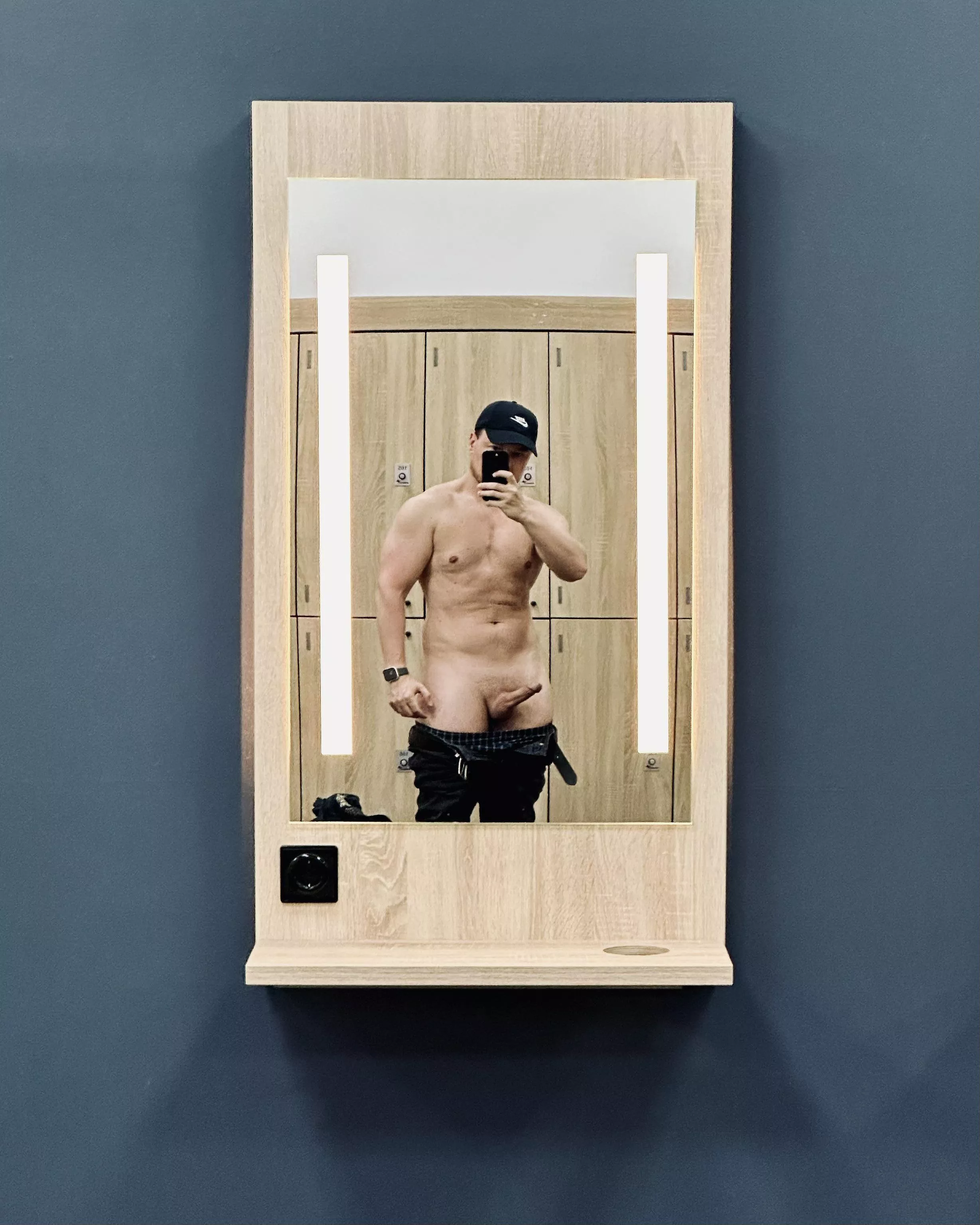 Daddy is just trying to stay fit and strong (33) posted by germangonewild69