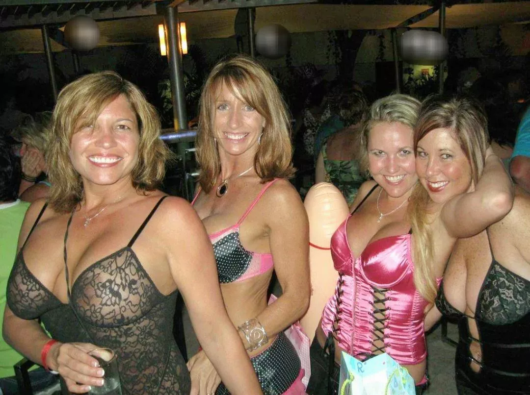 Four milfs having a fun night out on the town💯🔥 posted by [deleted]