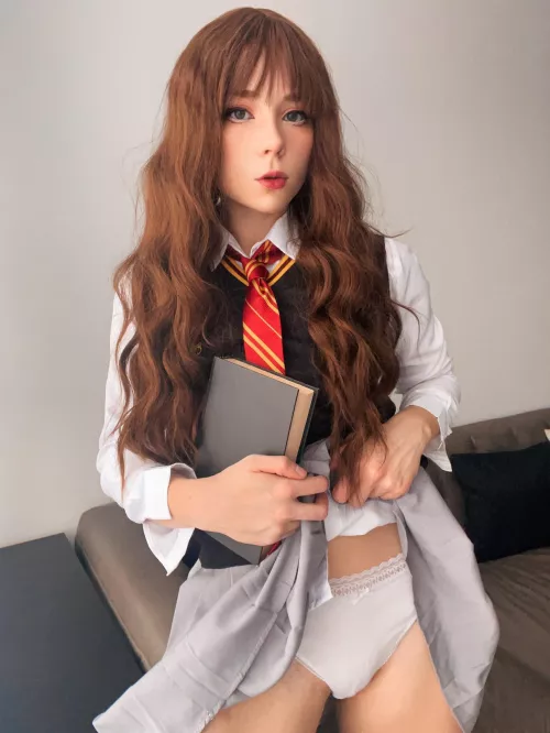 Hermione from Harry Potter cosplay by SweetieFox by Sweetie_Fox
