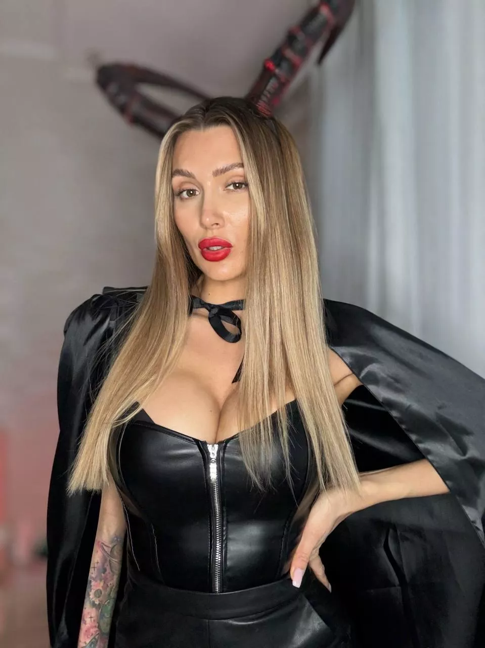 i have the best cleavage posted by ChampionshipNovel250