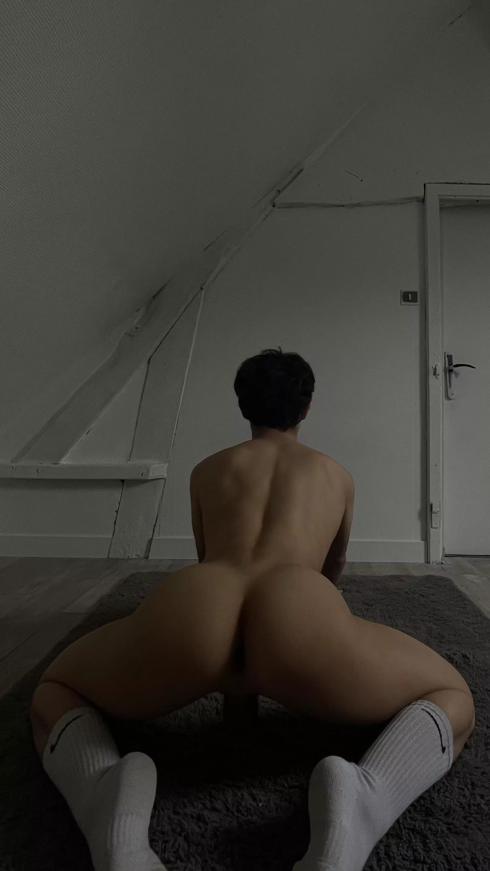 I know you wanna eat it 😈 posted by Fast-Ocelot-5442