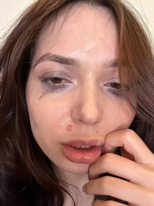 I think I am addicted to the taste of cum by Malandraze