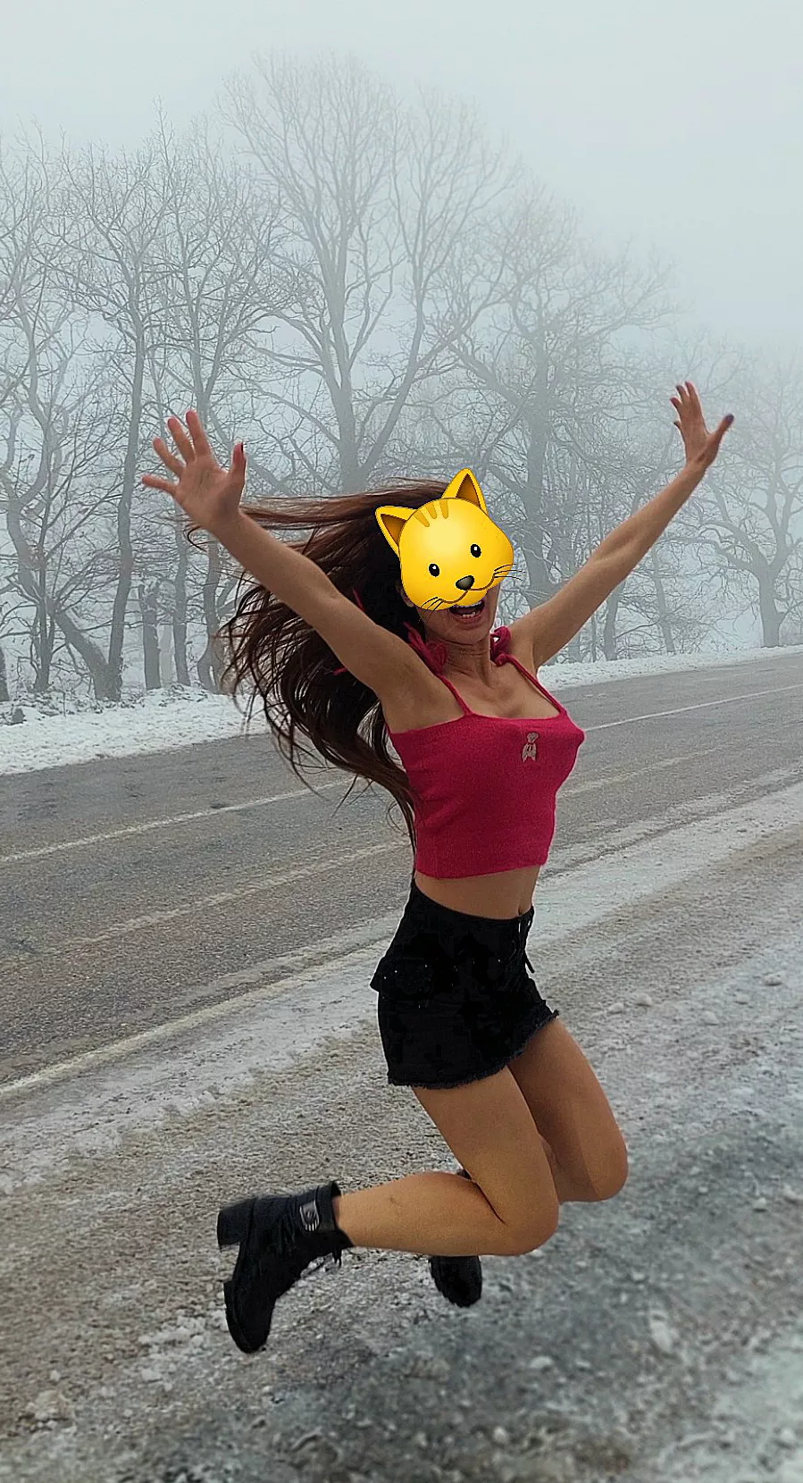 It was verrry cold. posted by milkmayden