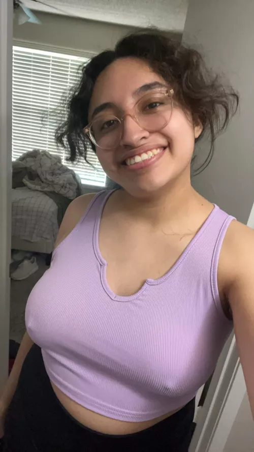 Joining the no bra gang by sizzlethizzle