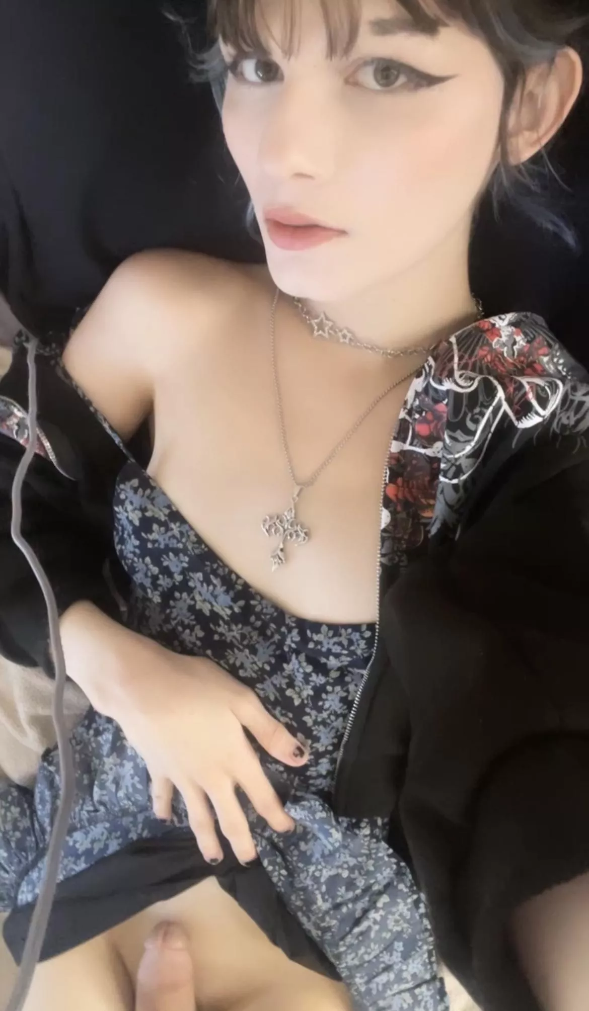 Say Hi if you’d Suck me quick posted by Brocken_Hearte