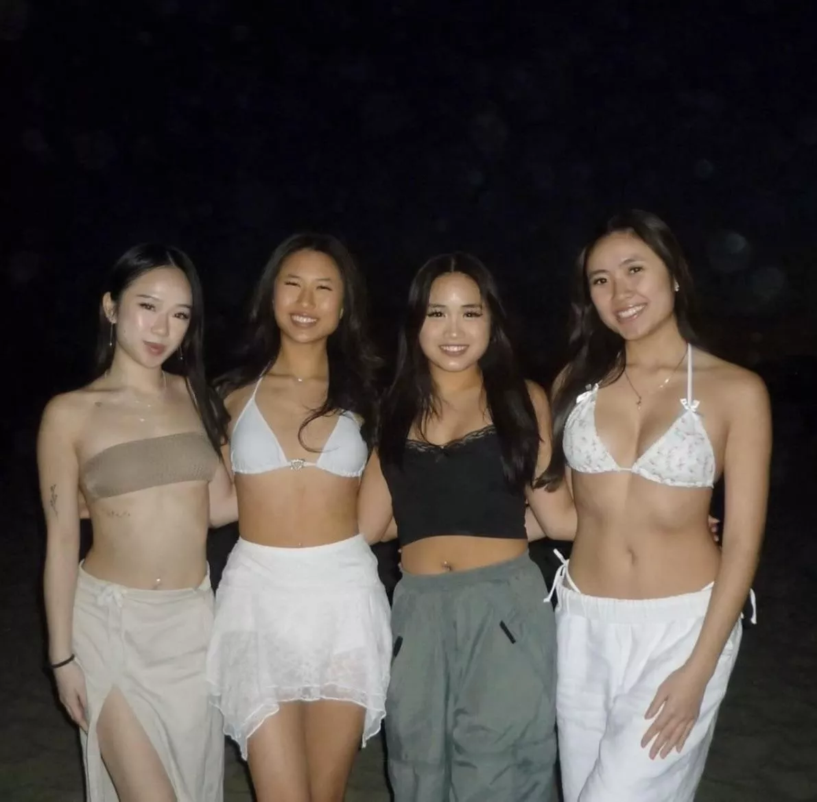 Which one are u bringing home👀 posted by Standard_Post_1985