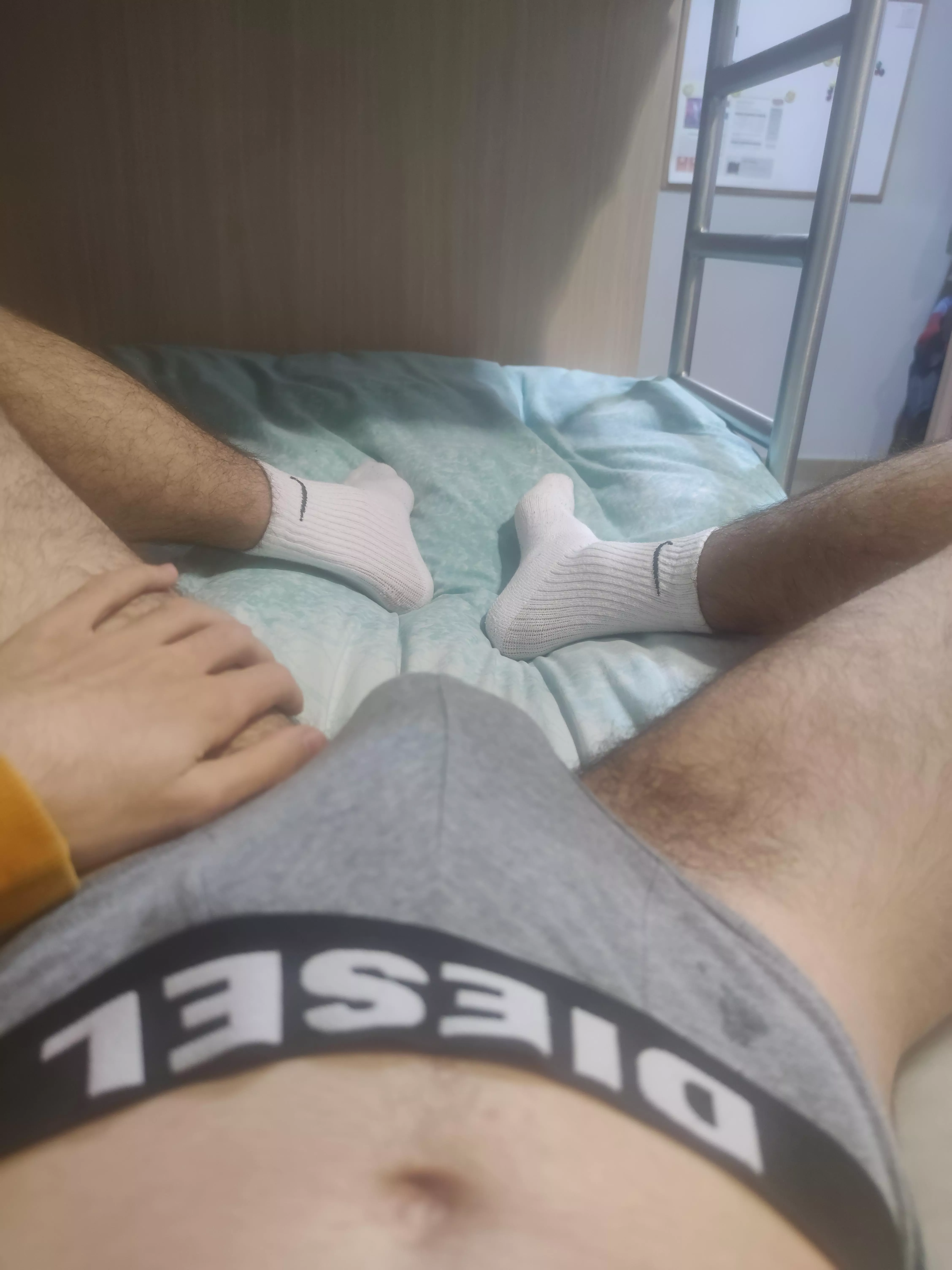 [18] Remade my account after getting horny. Into socks and underwear 😋 DM if you are my age🙈 posted by Friendly_Tale_1866