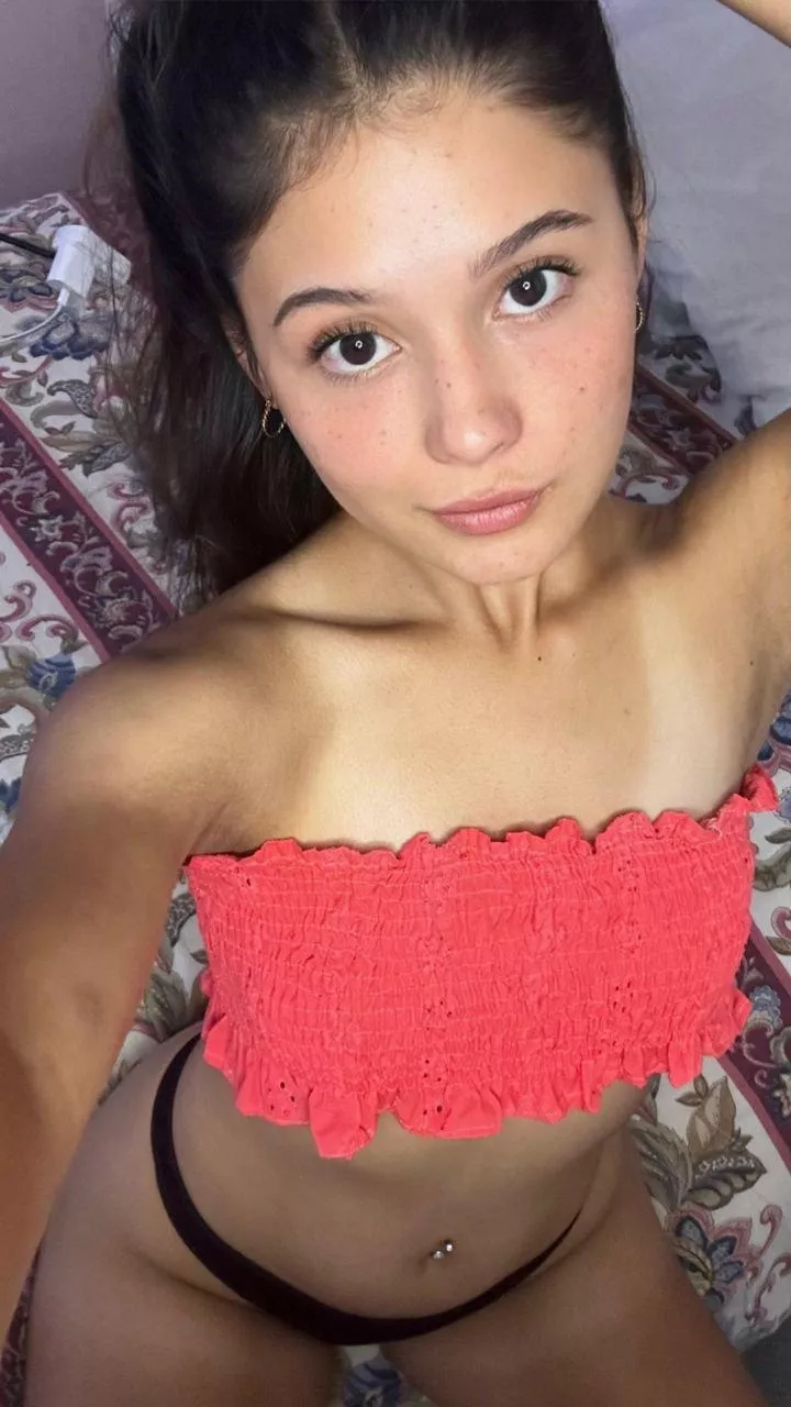 18yo Mexicana, yes or too young?! posted by AlphaDodos