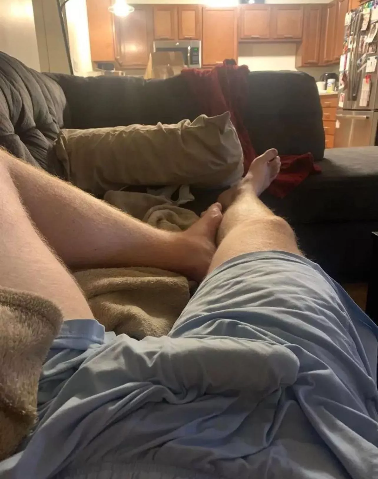 [28] Bi Curious Athlete posted by curious817