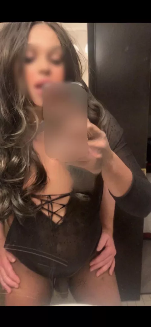 Always limp now and it feels so right by Sissysarah666