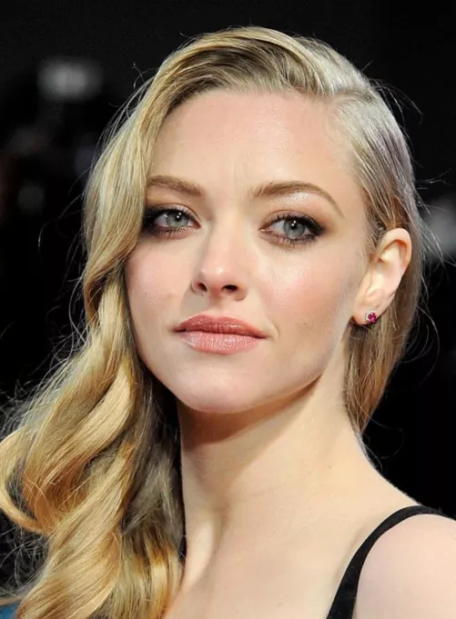 Amanda Seyfried by Ken789gh