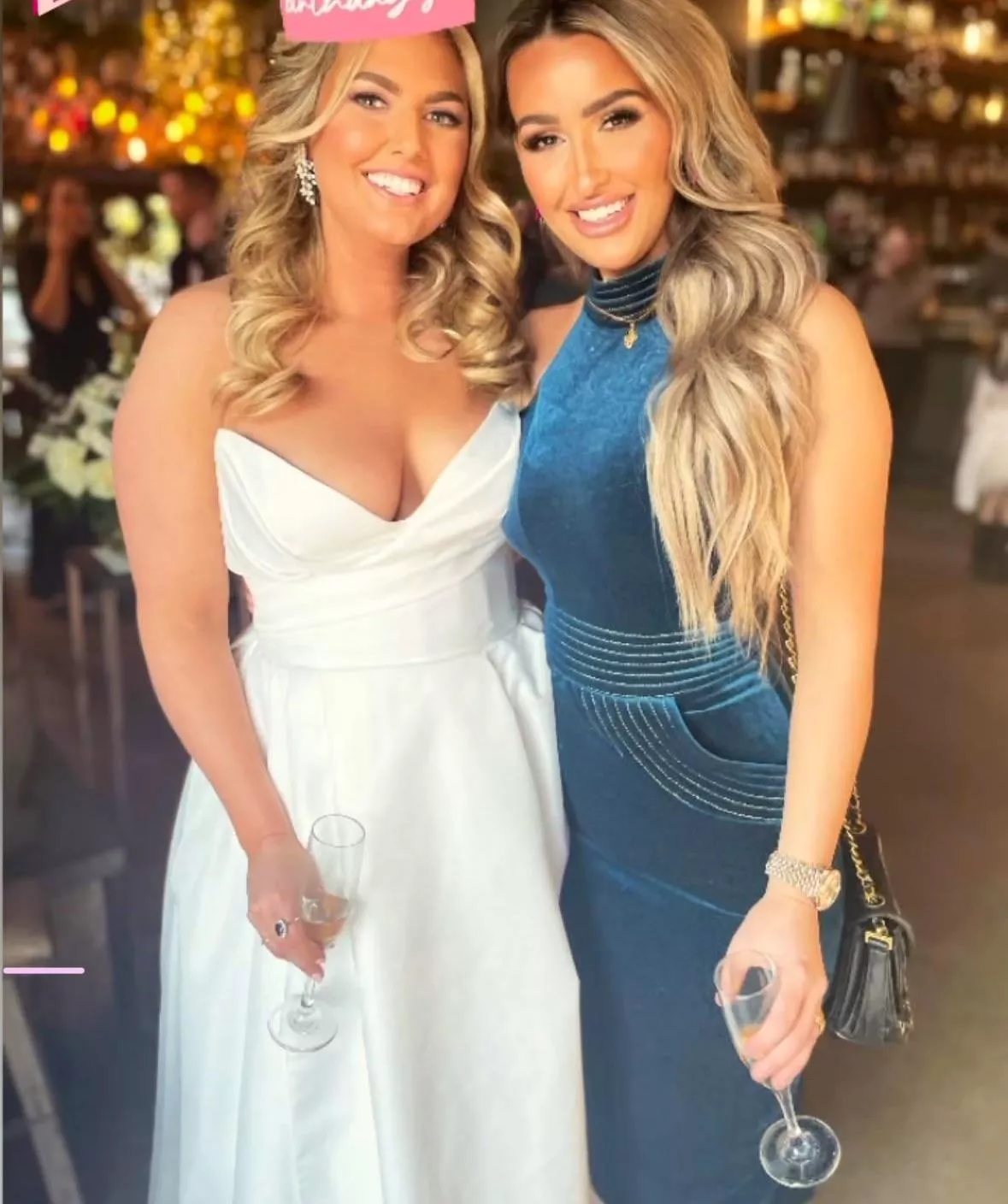 Bride or friend? [2] posted by bwc_bull2121