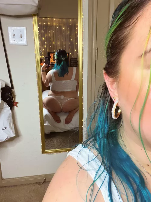 Can I be your bunny 🐇 by KordeliaNoelle