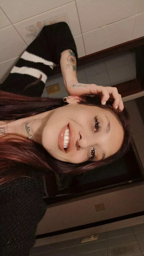 Can i be your smiley queen by norehab13