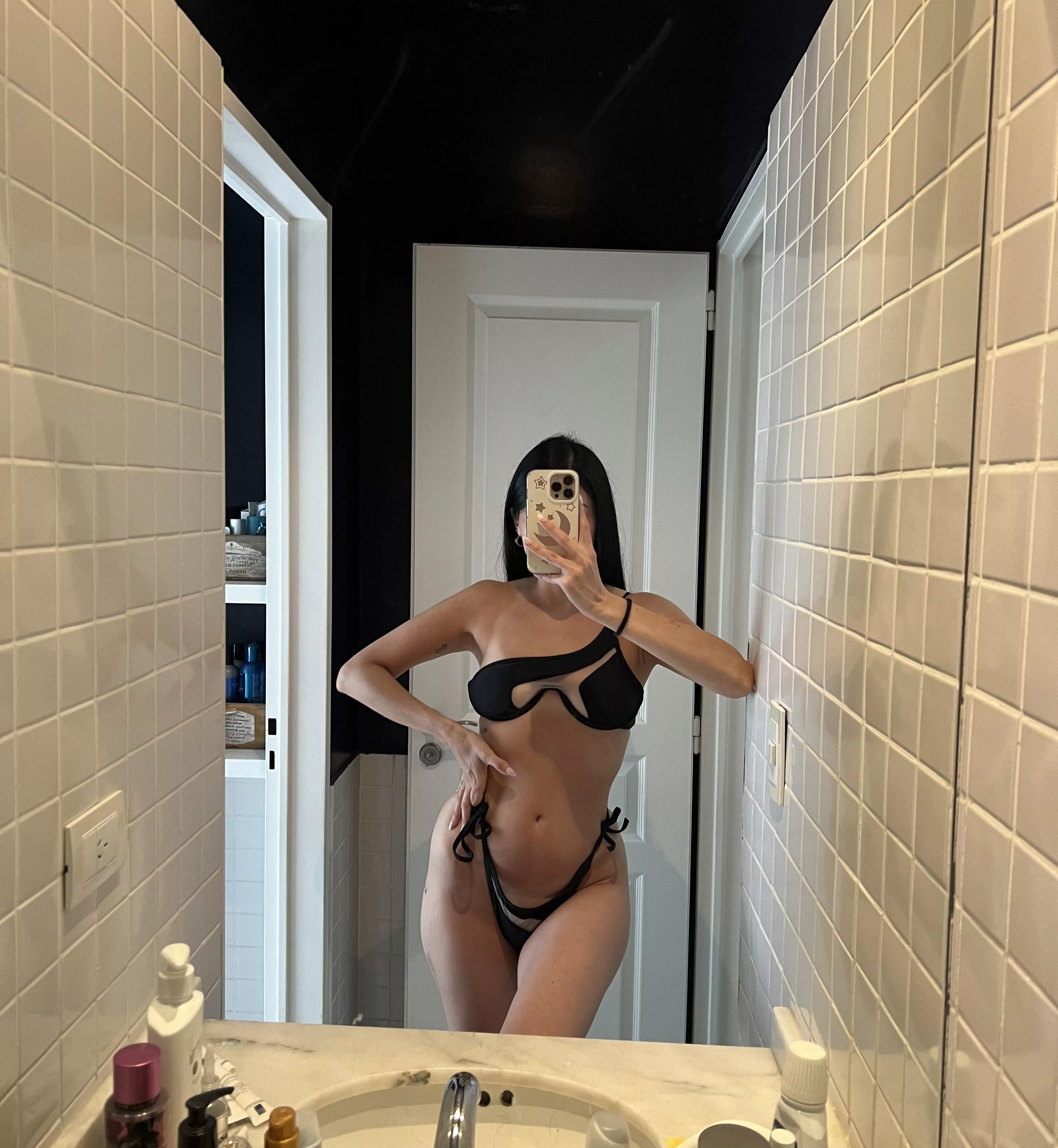 Caribbean girl  posted by Vainillagum