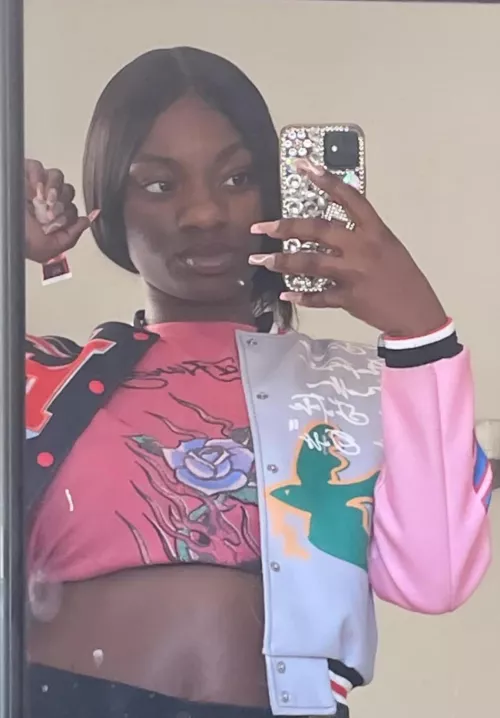 Chocolate drop by Luhbabyte