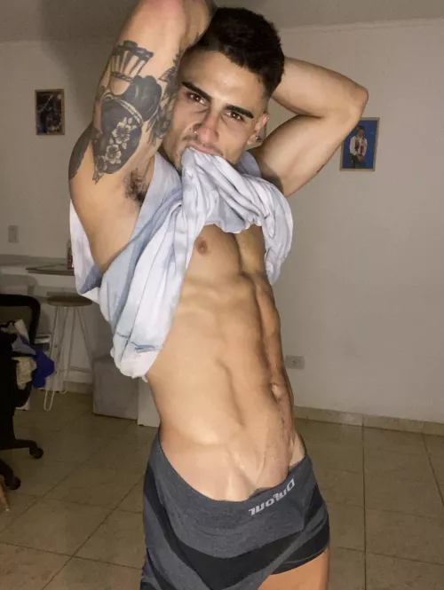 Come and lick by KingOliverXOXO