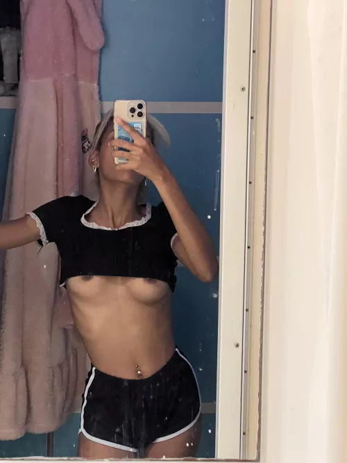 dirty mirror 🫠 by your_delicious_lily