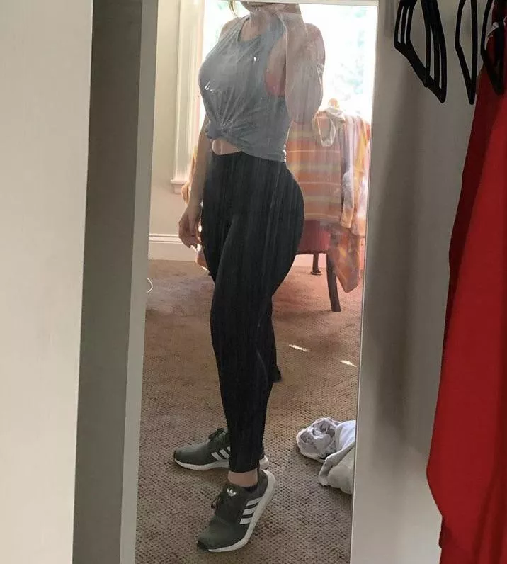 Do I qualify? posted by throwitbackandaway1