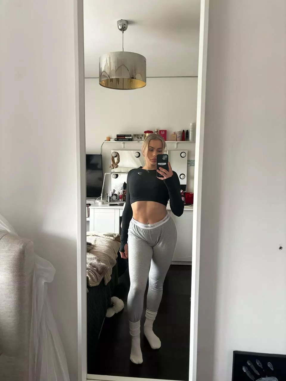 Do you like these tight leggings? ;) posted by melicherry