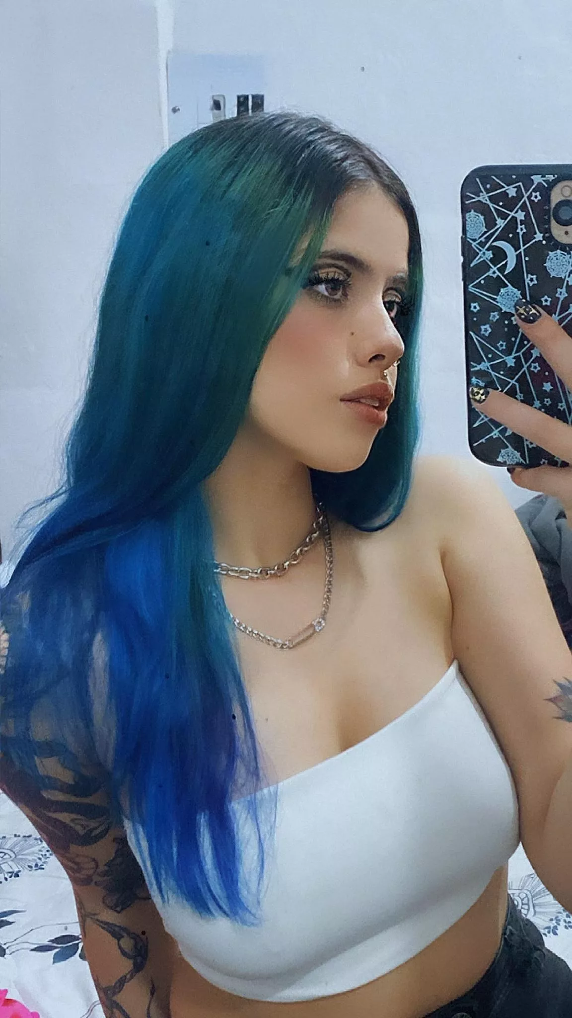 Do you prefer to smash a Neon Haired or Normal Haired Girl
 posted by Buttacup41