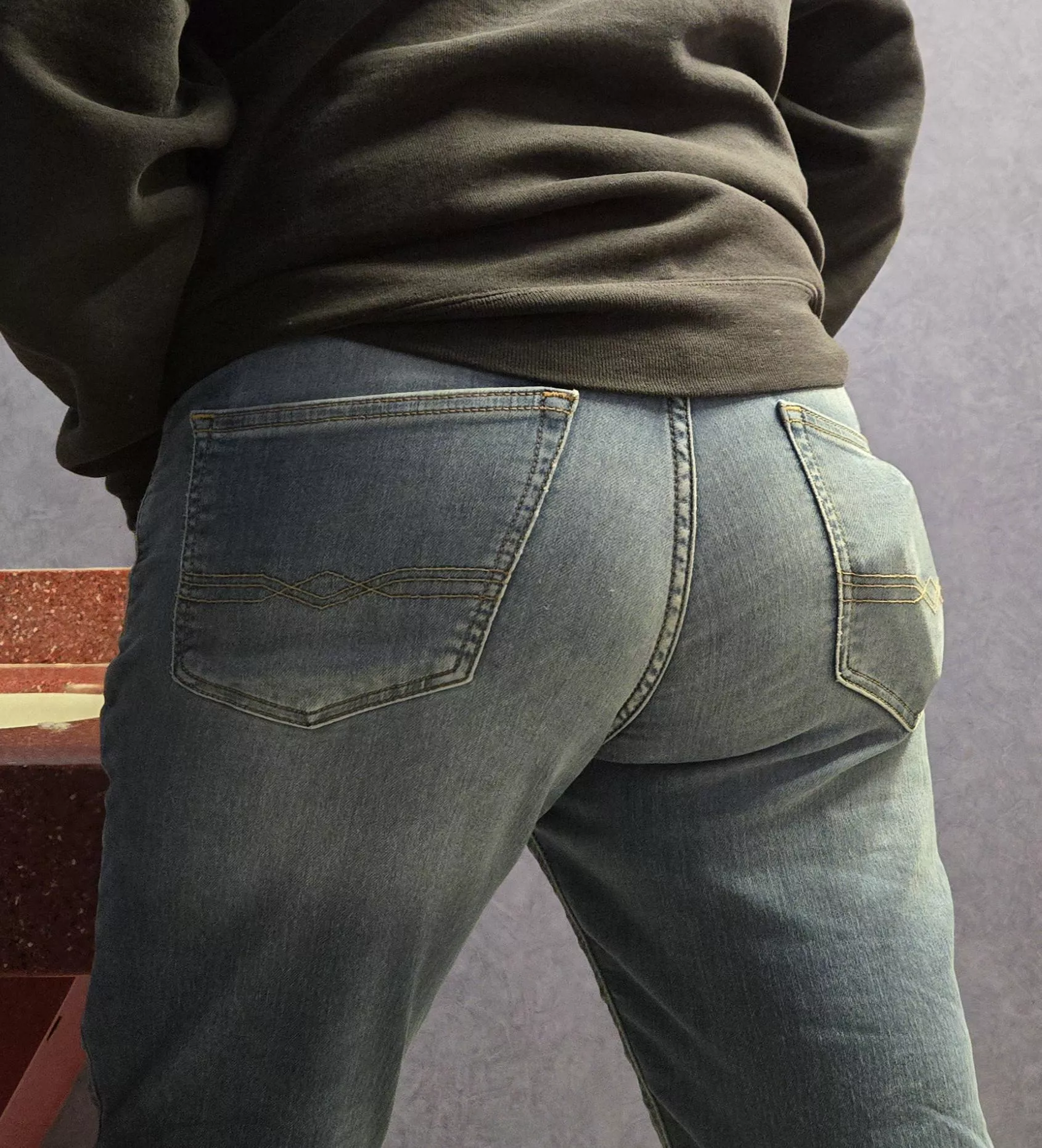 Feeling these jeans today! posted by hankyxpankyx