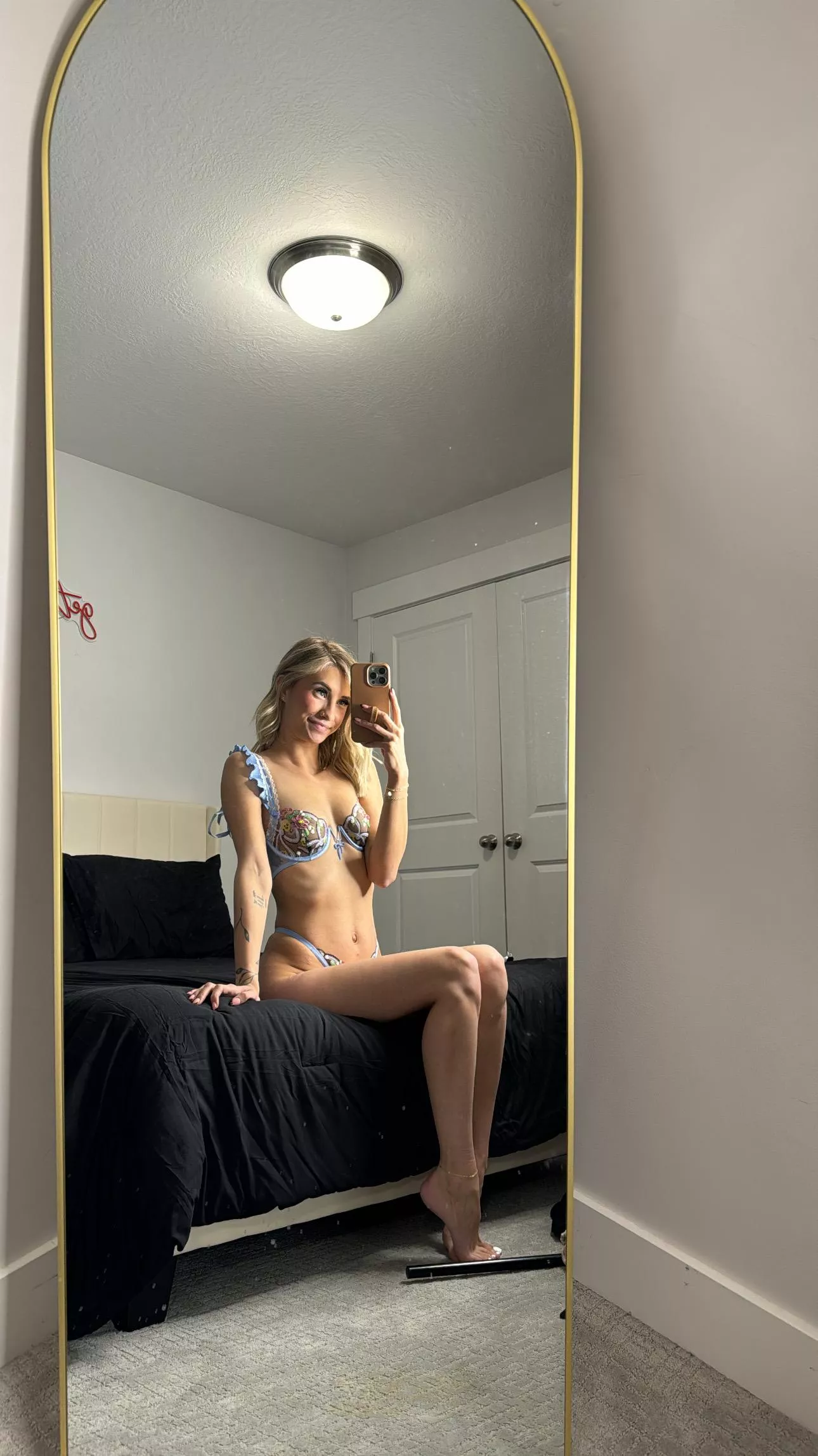 Follow me @ariaonlyxo posted by aria_adams