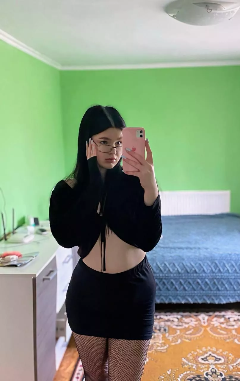 Girls with glasses are even sexier posted by Rafaelsn666