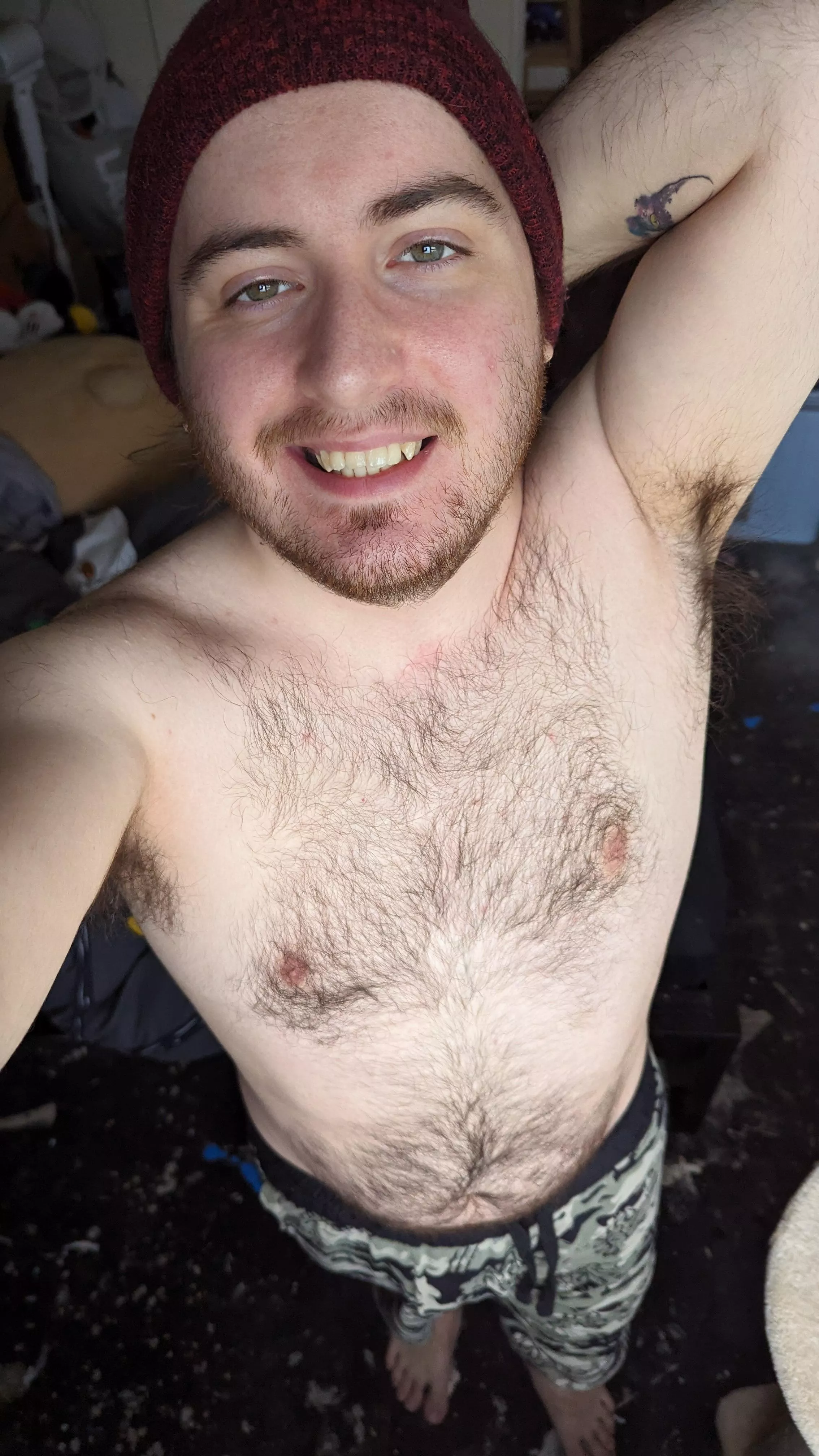 Good morning :) Morning snuggles in bed? posted by Cook-Motor