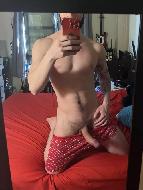 hope you don’t mind the curve 😌 by mangucito2