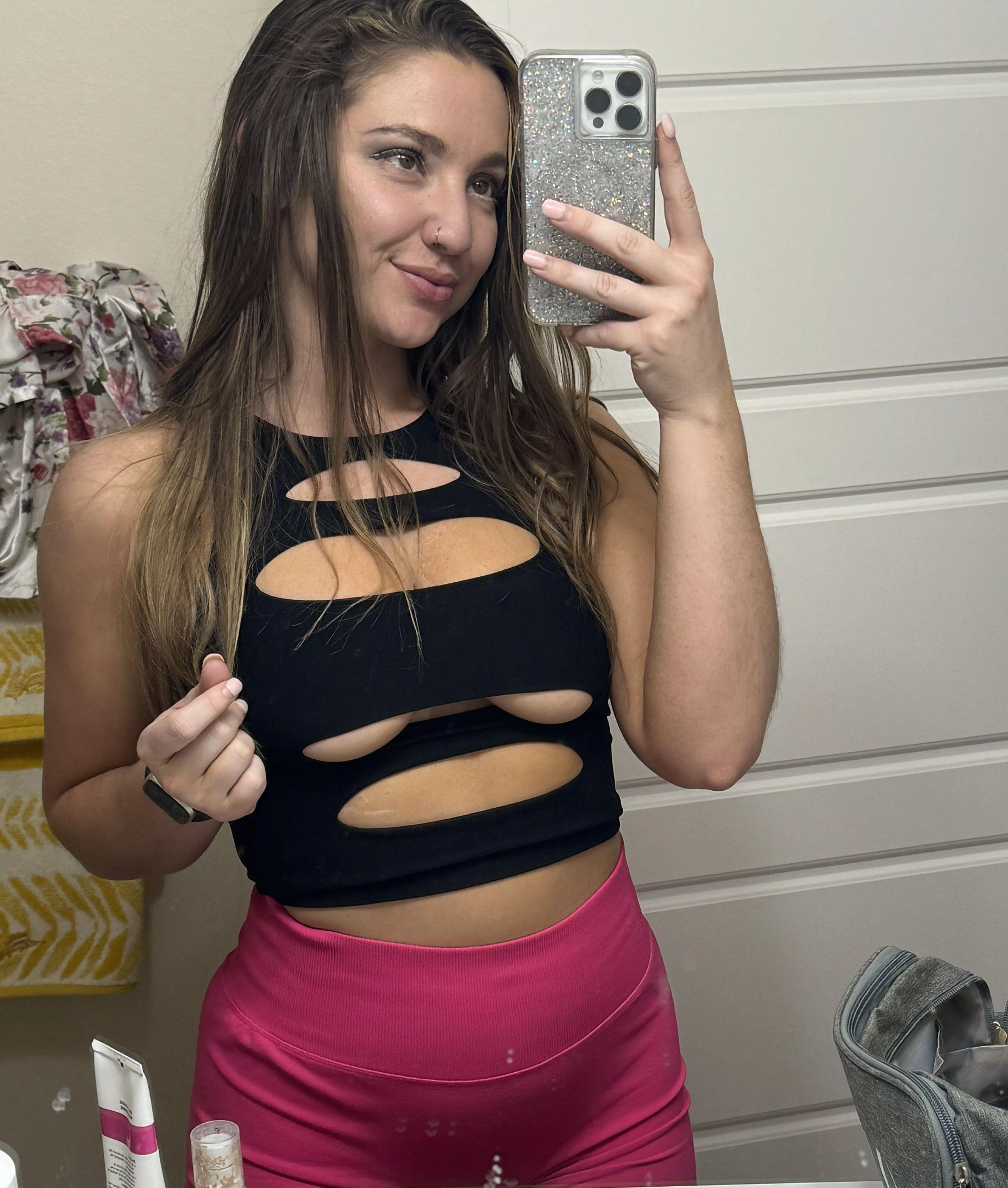 I wonder why all the men stared at me at gym posted by Onlinewf