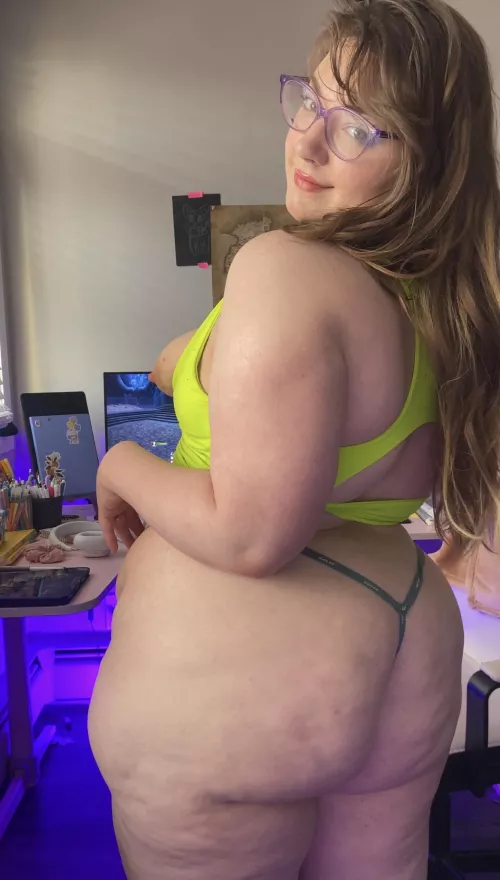 Just trying on a new thong, how does it look? by hentaihunni69