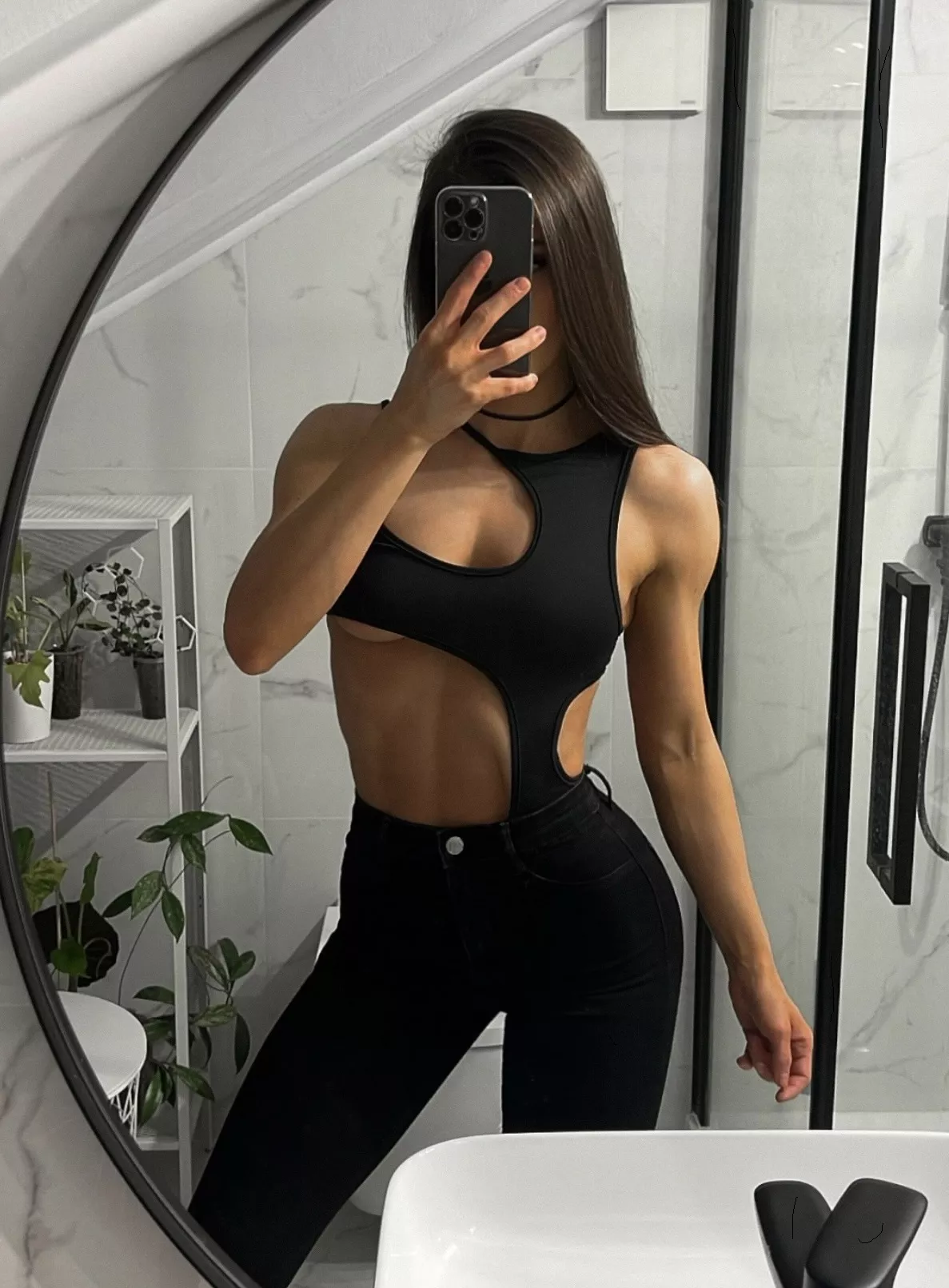 Lina (@linasphysique) [onlyfans] posted by linasphysiquexxx