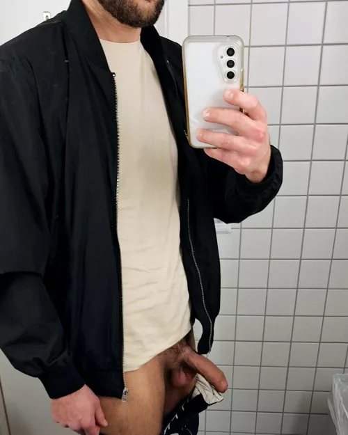 Uncut semi by United-Relation5898