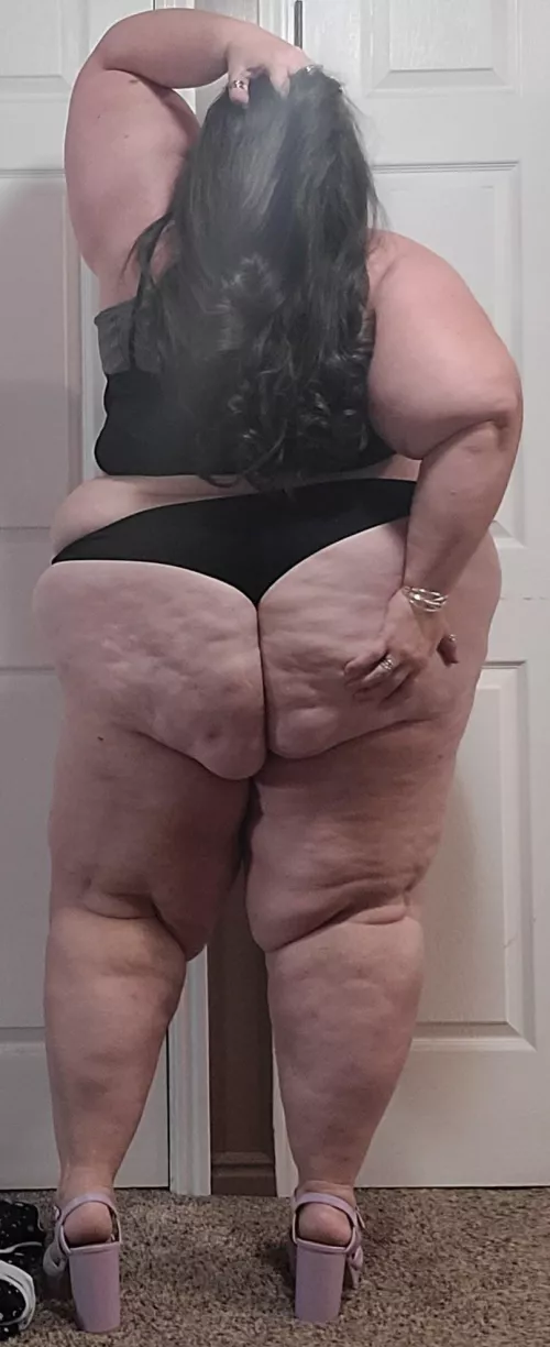 Who's going multiple rounds? Or who's gonna tap out first? 😏 by PGC_OF