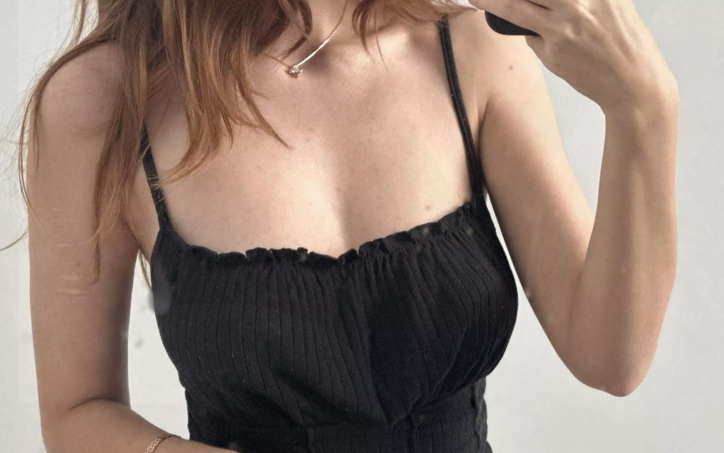 Worship my hands the way they deserve posted by Hcsnem