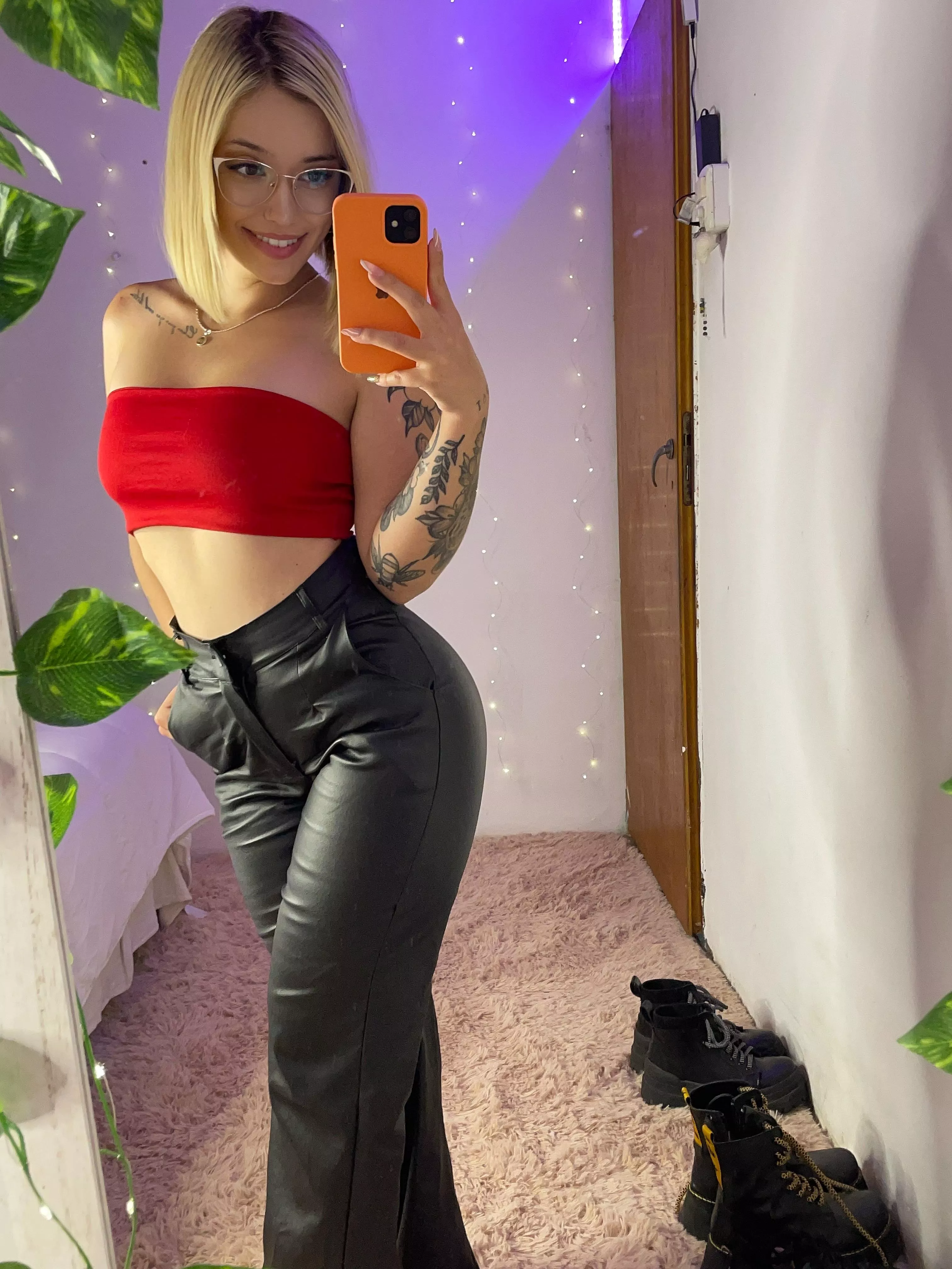 Would you mind if I wrap my legs around your neck? posted by Maleficent_Syrup2899