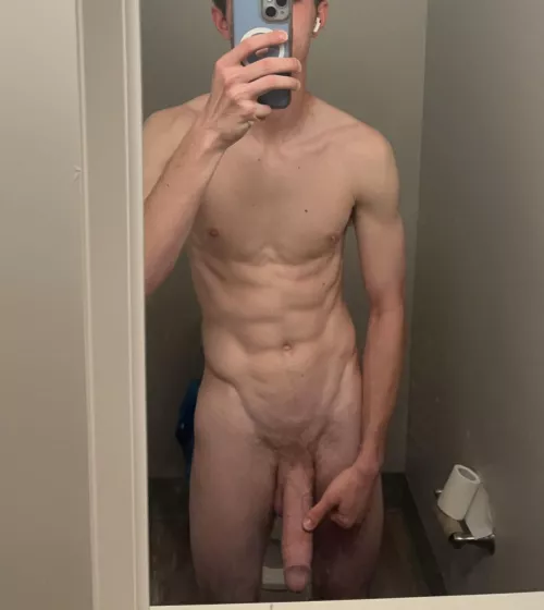 Bwc and abs 😇 by LucaRob10