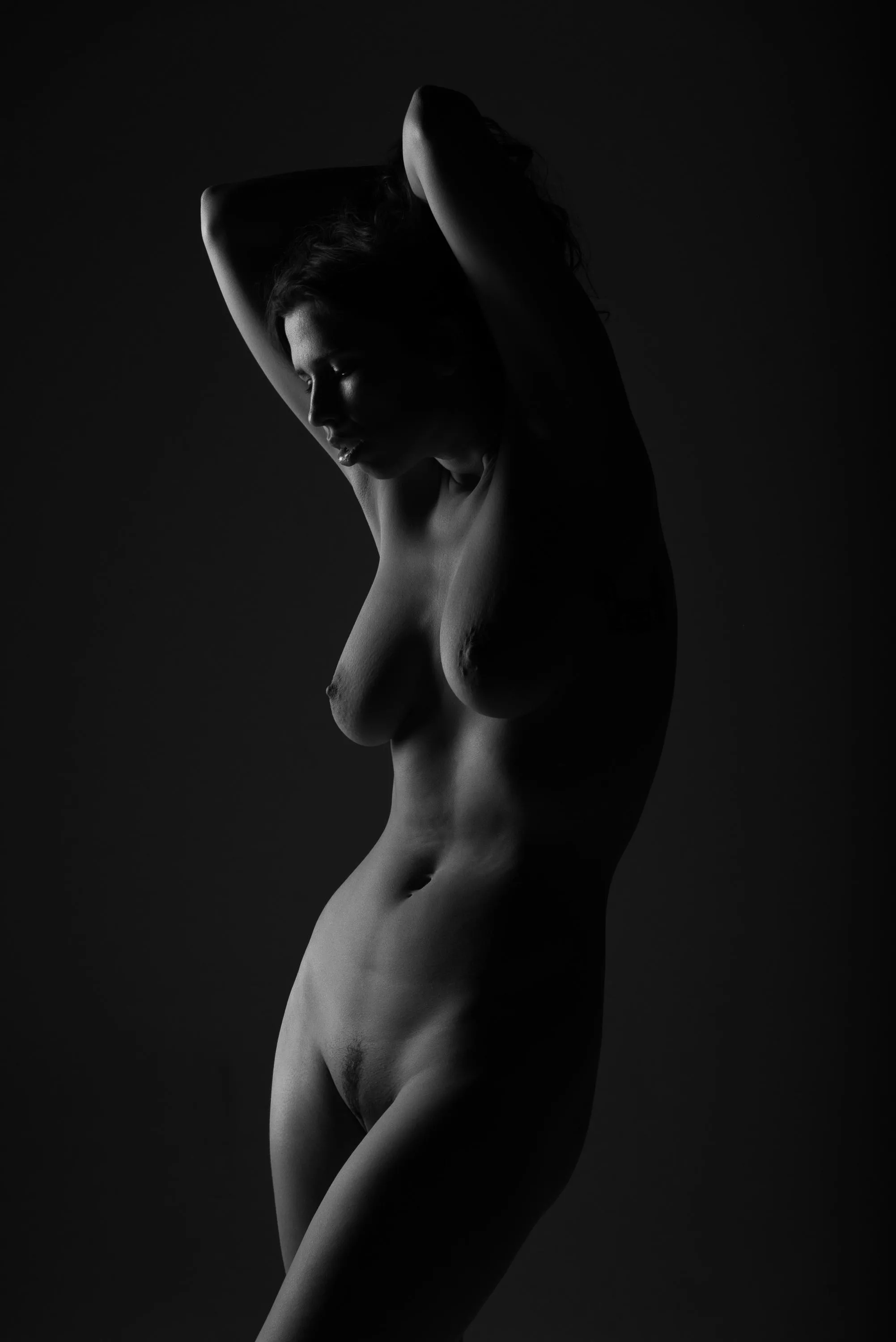 Ciara 'modeladventurer' in a shadow posted by modeladventurer